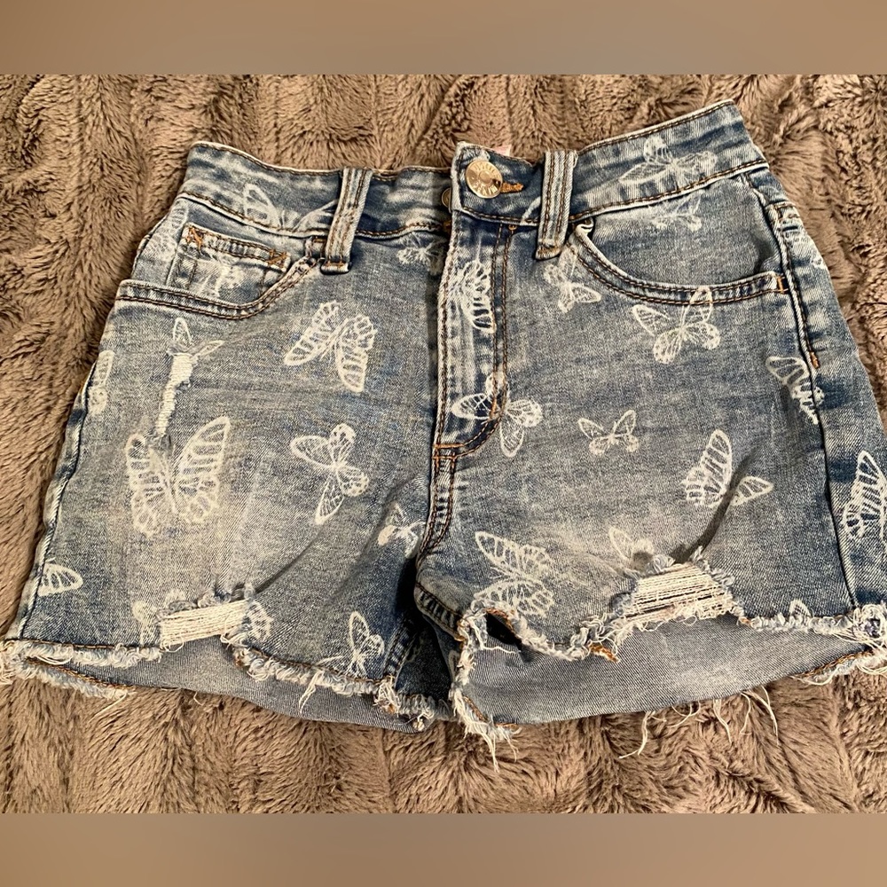 Justice girls butterfly denim shorts. Size 8